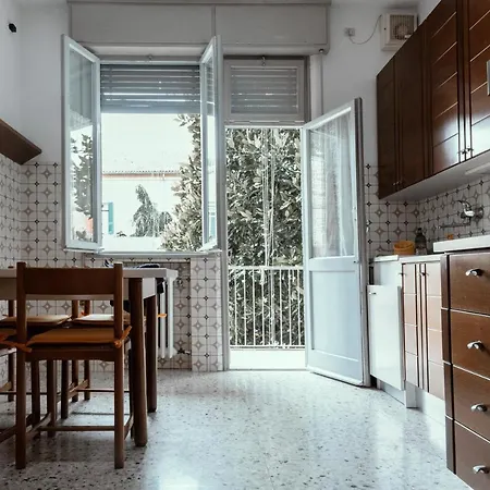 Dossi, Ferrara * فيرّارا
